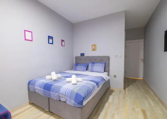 Golden Age Camping *